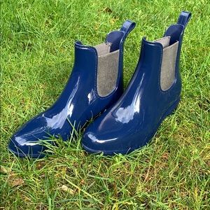 🌻Lauren Ralph Lauren Navy Ankle Boot🌻